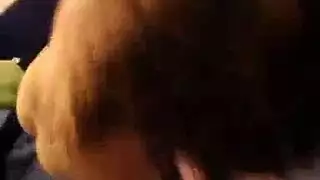 جنس جماعي عام: عاهرات مشاغب يأخذن زب متعدد في الخارج