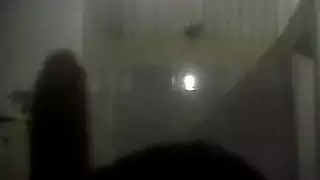 ساره تتناك من جوزها