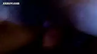 يفوت على زوجته وهي نائمة وينيكها بقو جدا جدا قاسية