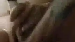 بلد دفع زوجة خائنة